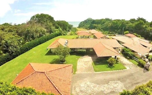 San Carlos Costa Esmeralda Villa Region Panama Beach house for sale 1