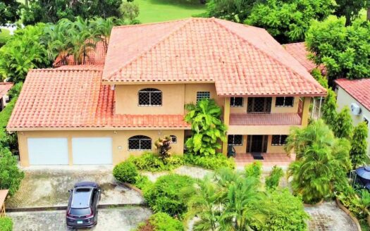 Coronado Golf Villa For Sale Region Panama Realty Beach house for sale 28