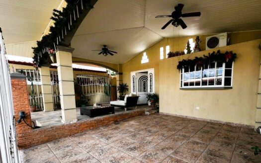 Panama City Brisas Villa House for Sale region panama realty 2b