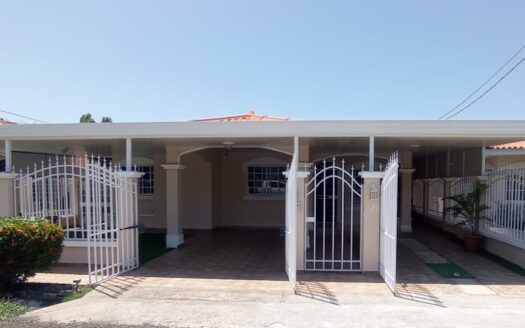 Herrera, Chitre – Spacious house in Chitré