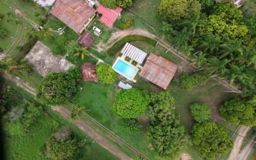 Gorgona – Property near the beach